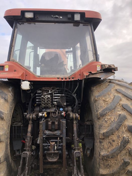 Piesa cutie punte cabina newholalnd g 240