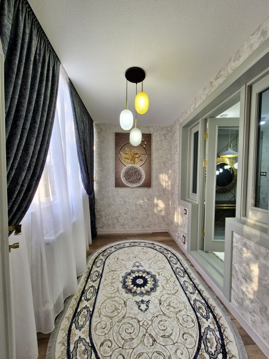 Продаётся 3 комнатная квартира в доме с лифтом Вокзал Беруний