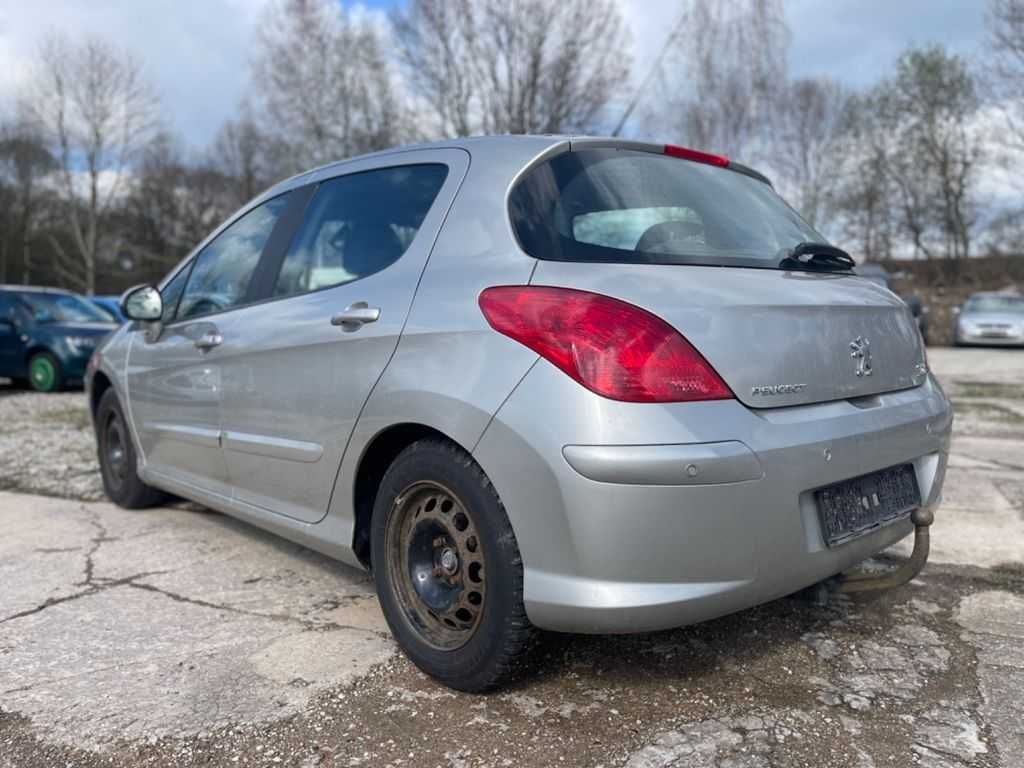 Peugeot 308 1.4i 95к.с бензин на части