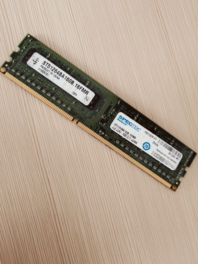 Оперативная память с пломбой ddr3 4шт по 4gb