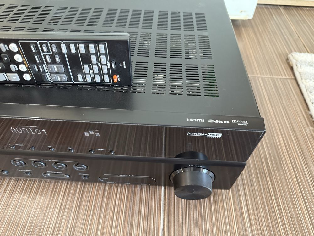 Като нова Yamaha RX-V371