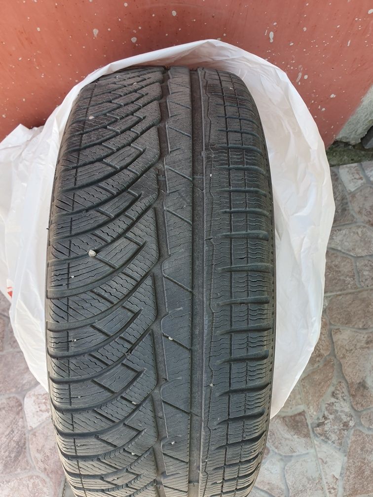 Зимни гуми Michelin 4бр зимни