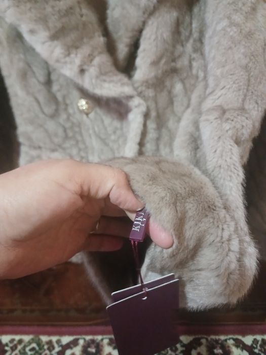 срочни сотилади 2та бир хил падаркага келди