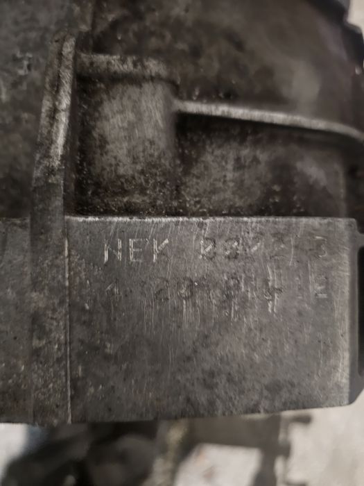 Cutie Audi a4/a5 2.0tdi  Cod NEK