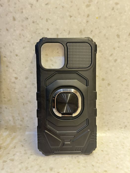 Чехлы на iphone 12