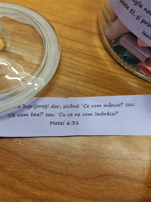 Borcan cu versete biblice