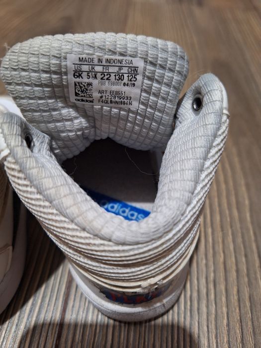 Кецаве Adidas 22номер