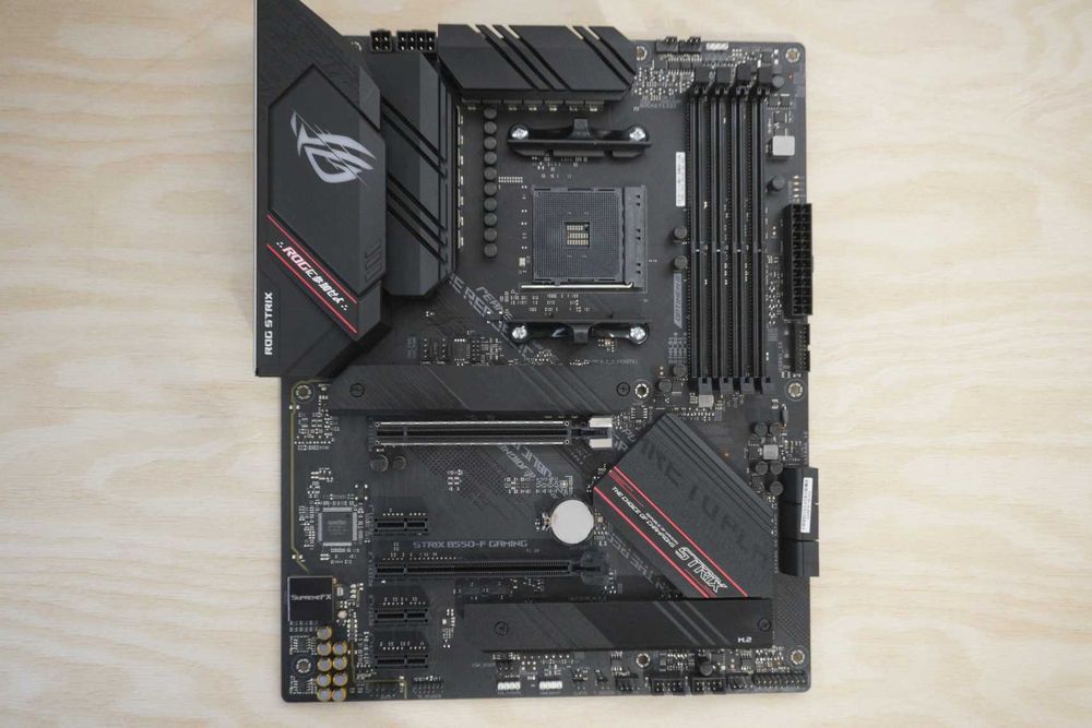[AM4] ATX Дънна платка, дъно ASUS Strix B550-F Вкл. ДДС