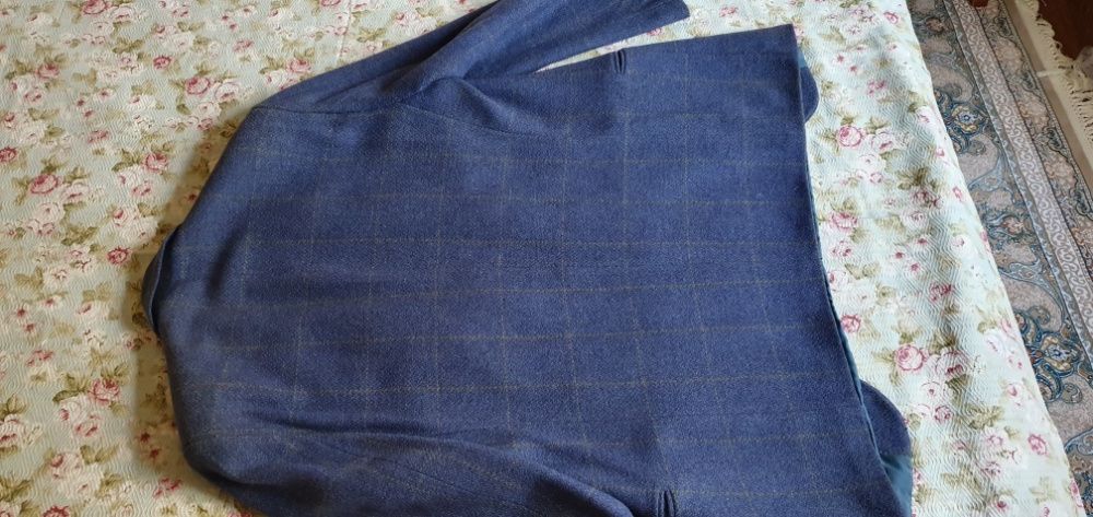 Продаётся элегантный мужской пиджак