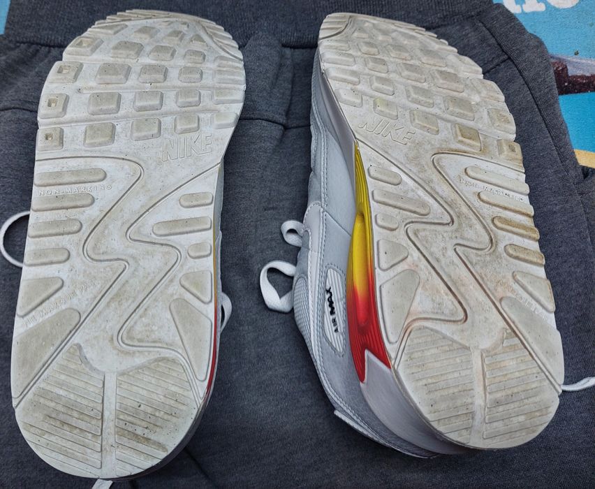 Маратонки Nike-37,5 номер