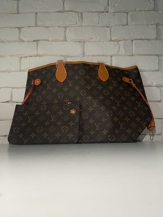 Louis Vuitton Neverfull Monogram + Pouch – Vintage, foarte îngrijită