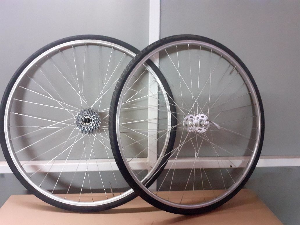 Roti bicicleta 28"