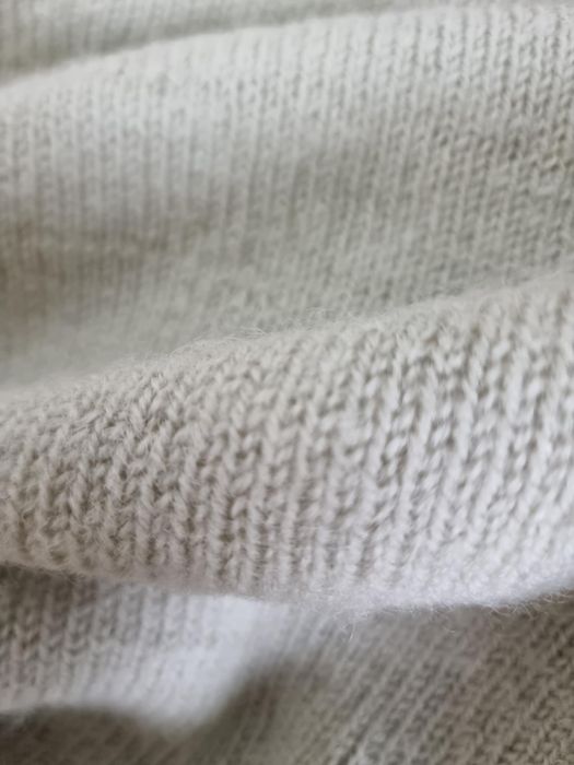 Pulover nou Zara 100% lână XL