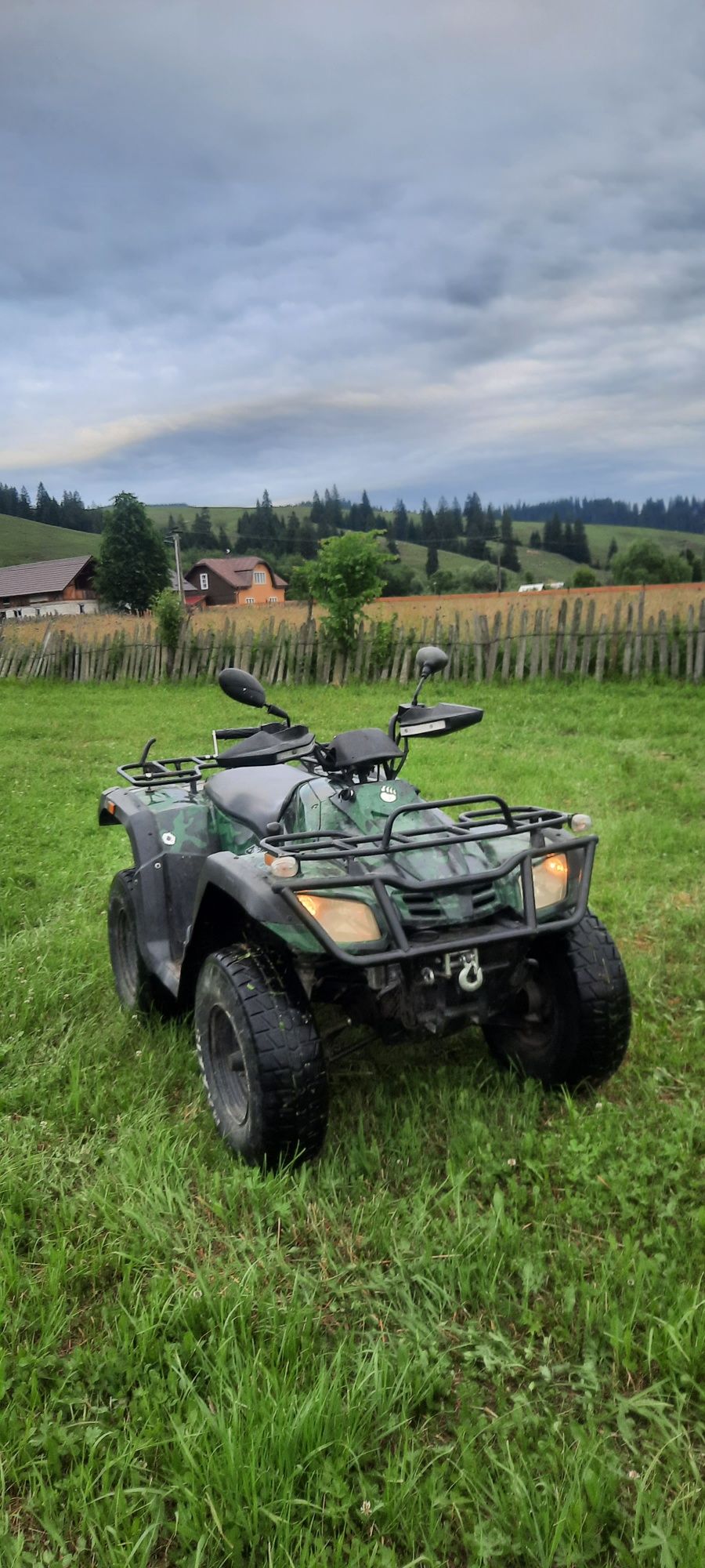 Vând linhai 300 4x4