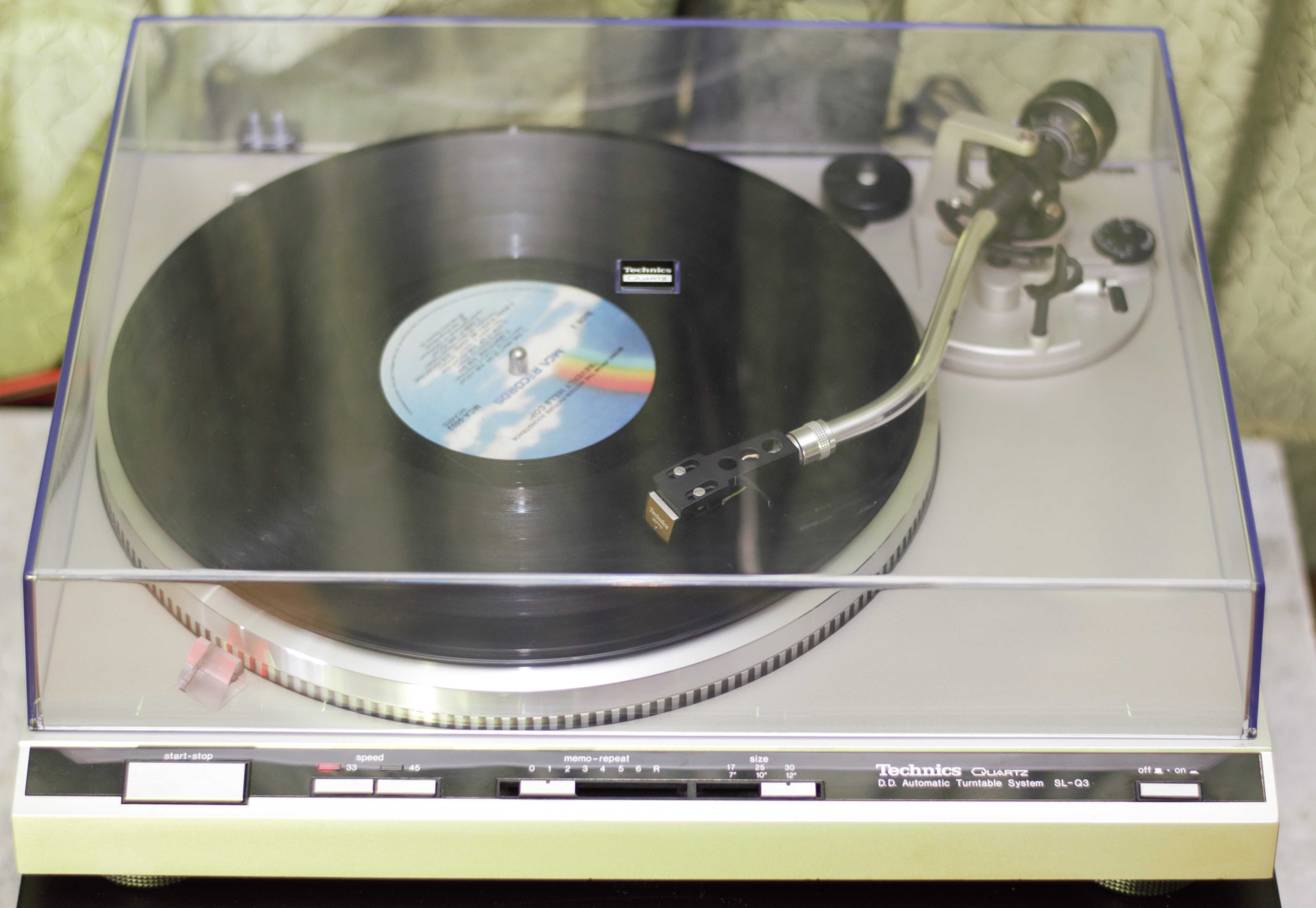Проигрыватель виниловых дисков Technics SL-Q3