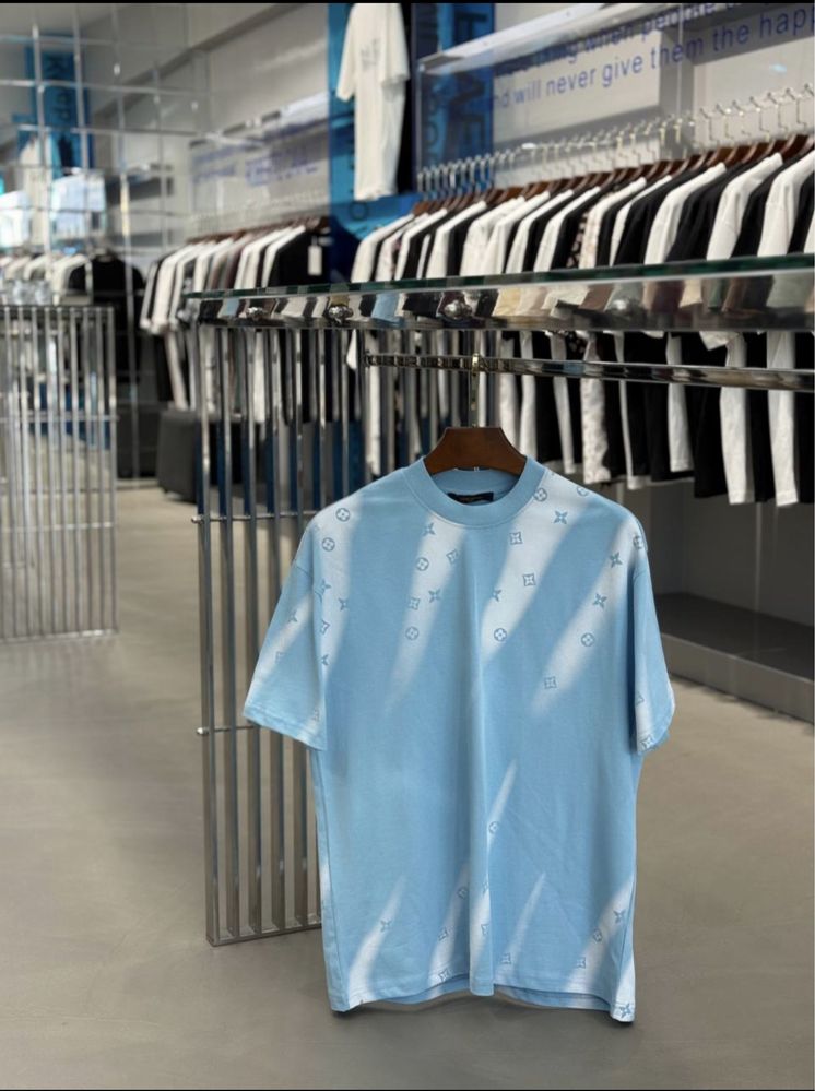 Tricou louis vuitton