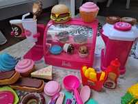 Cafenea barbie.   !
