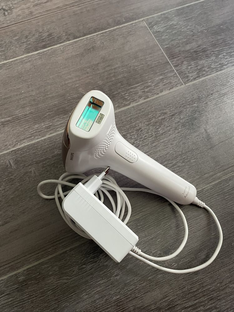 Epilator IPL Philips Lumea SC1997/00, 250.000 impulsuri