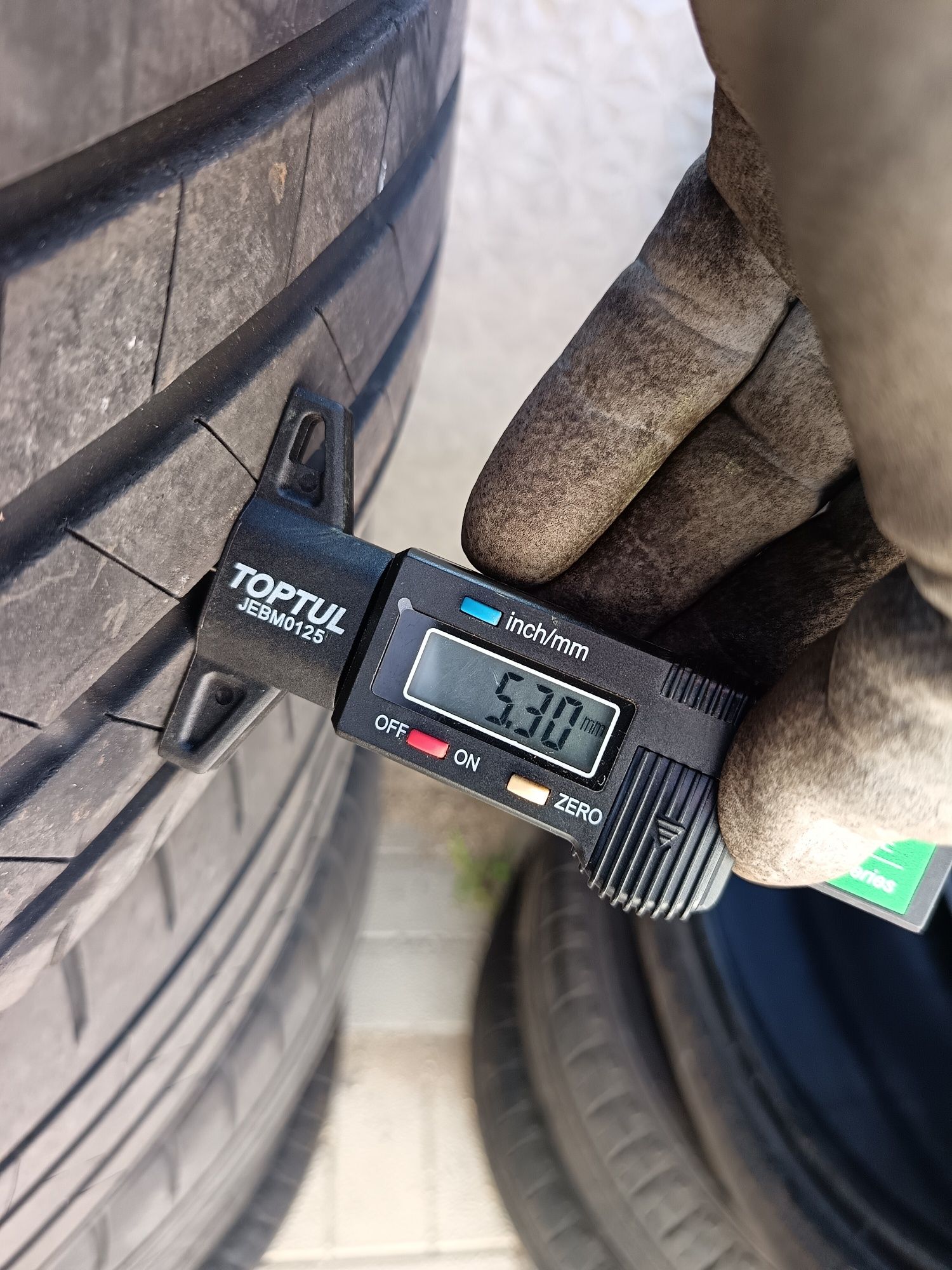 Anvelope vara 225 55 19 bridgestone 2021 5.3-5.7mm