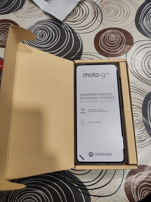 Moto g 05 чисто нов