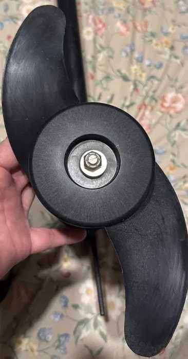 Motor electric barcă Minn Kota Endura Max 50 lbs + Husa Fox Camolite