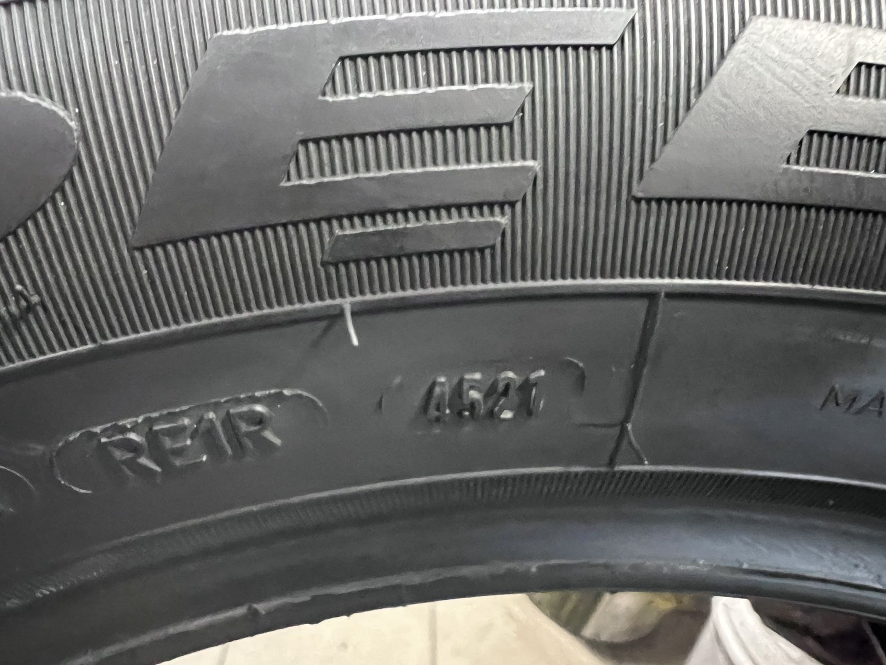 Летни гуми 215/55 R16 Debica