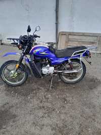 Мотоцикл LTM200