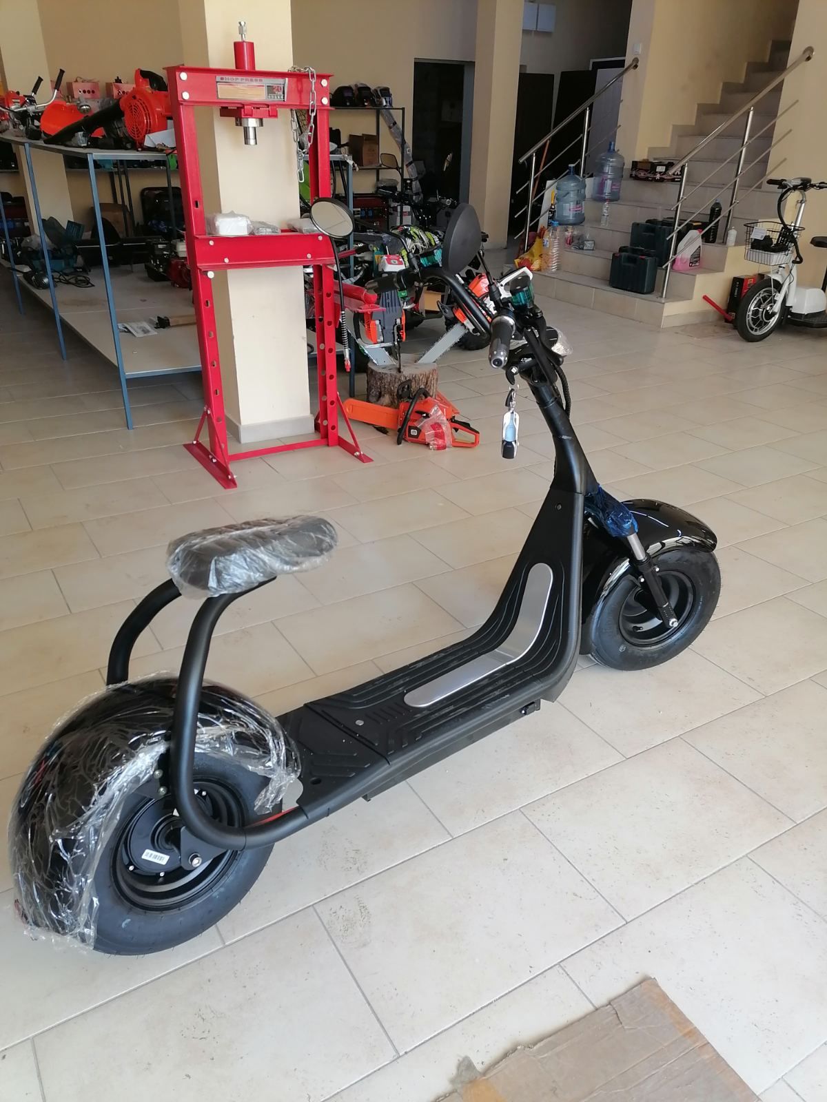 Електрически скутер 1500 w нов с гаранция