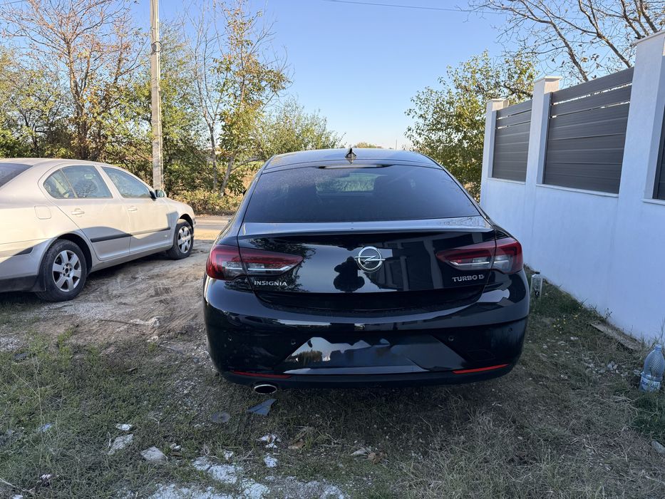 Opel insignia grand sport