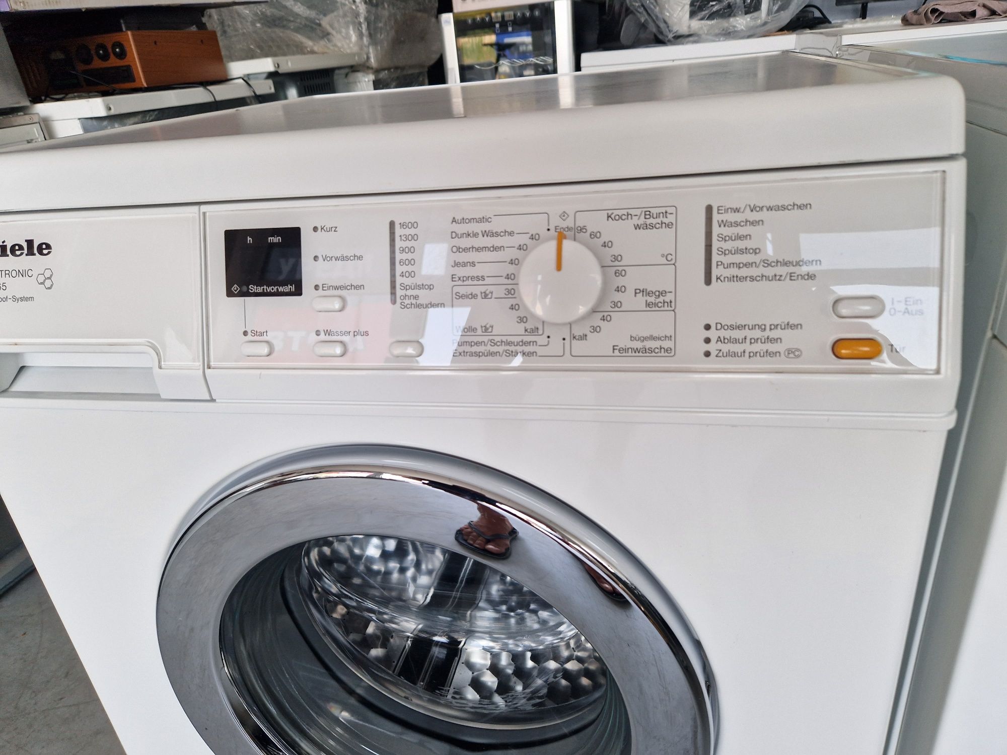 Пералня MIELE W 3365 Пчелна пита 7кг