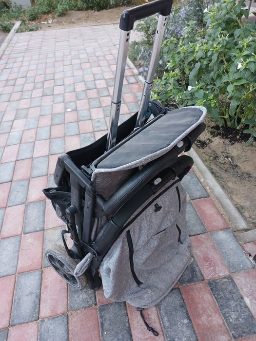 Детская коляска,Детская коляска