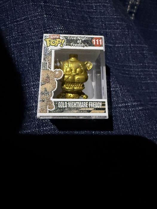 Gold nightmare Freddy