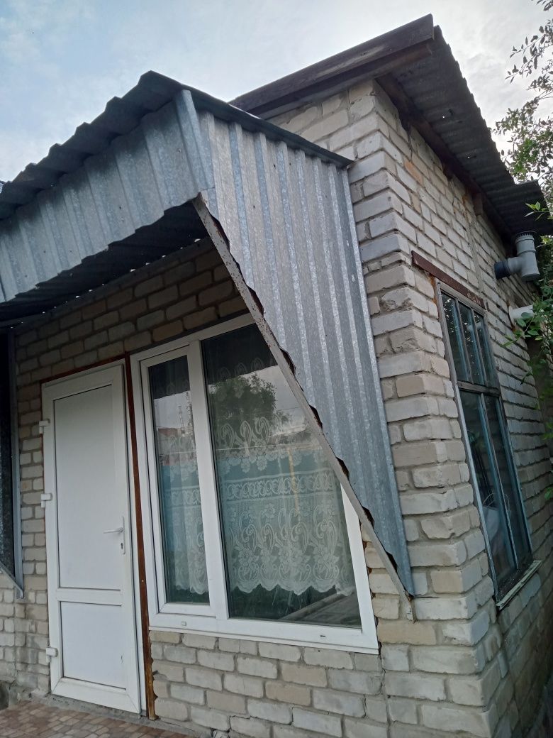 Козырек на входную дверь