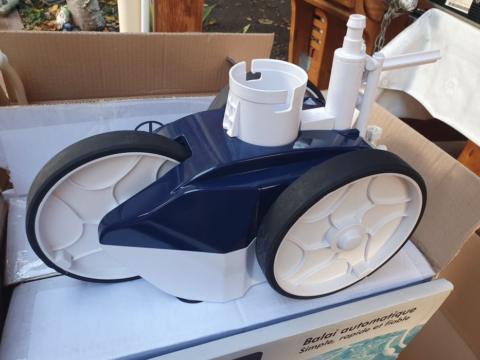 Робот за почистване на басейн Jet Vac  prOcopi