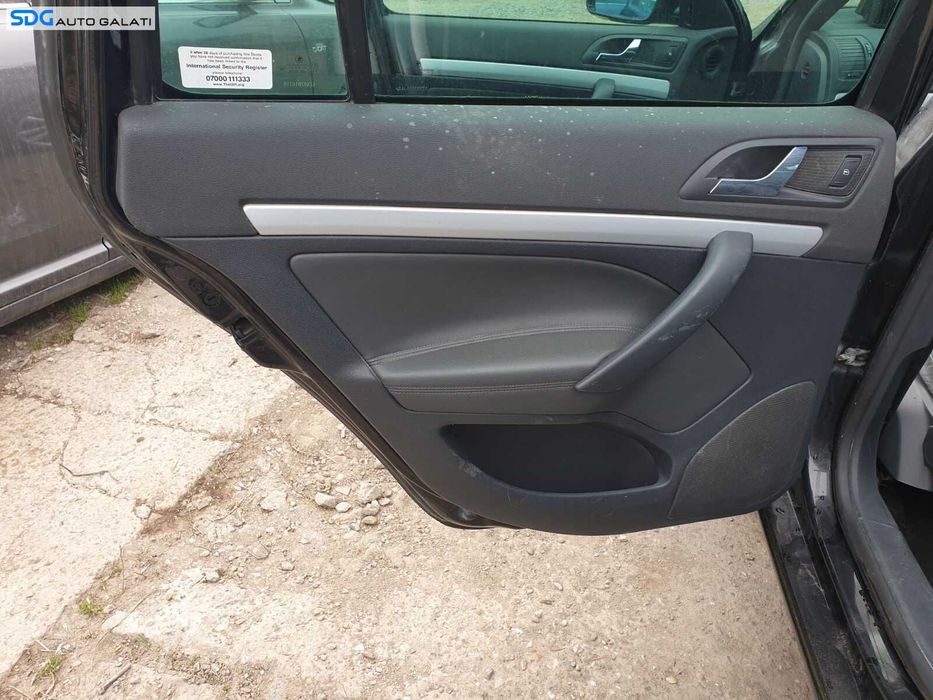 Tapiterie Panou Fata Interioara Piele Neagra cu Maner Usa Portiera Stanga Spate Skoda Octavia 2 Break Combi 2004 - 2013 [C3599]
