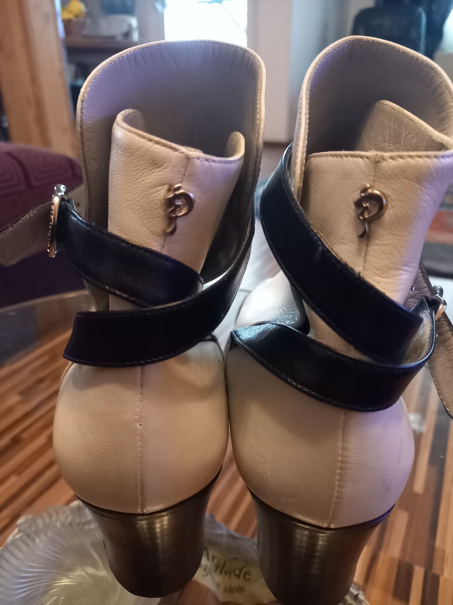 Botine Pollini original piele nr.40