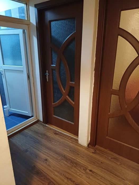 Apartament de închiriat  Rm Vâlcea