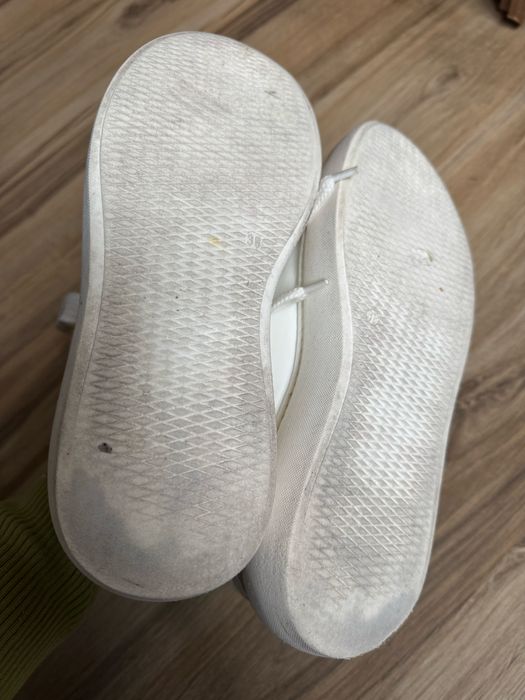 Оригинални спортно/елегантни обувки ест. кожа MLN ! 38,5