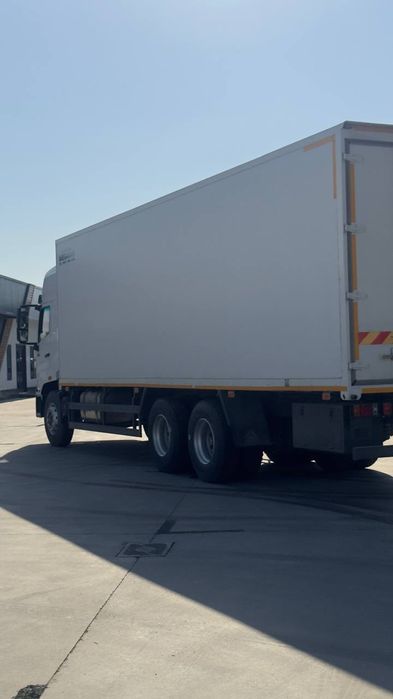 HOWO V5 AVTOFURGON 9m lik Dezilda harakatlanadi