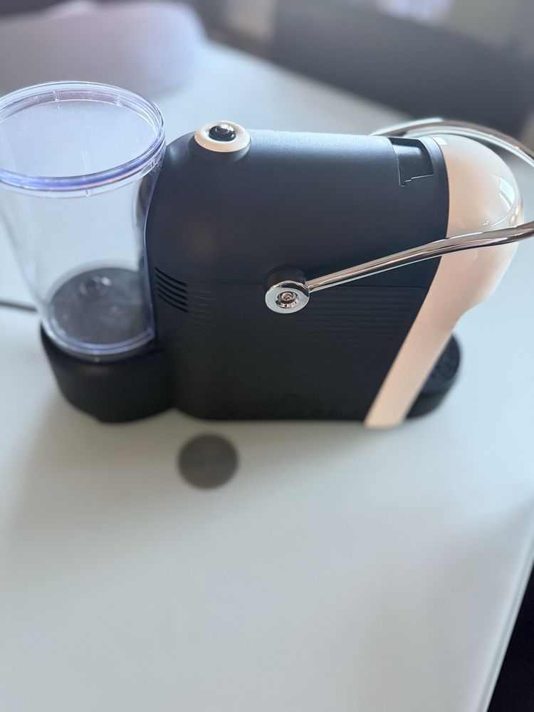 Lavazza кафемашина с капсули