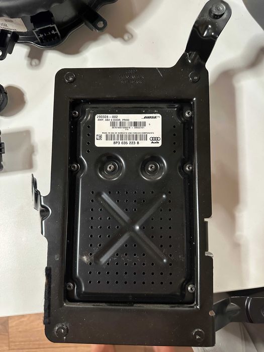 Sistem audio complet Bose Audi A3 8P Facelift