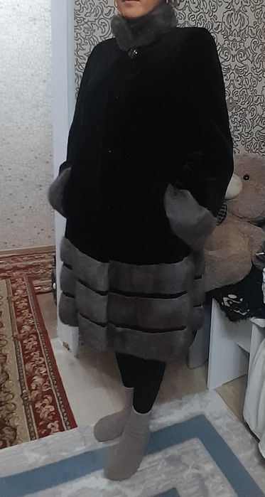 Продам шубу комбинированный отличном состоянии,