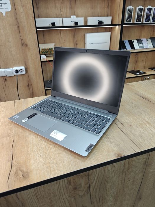 Ноутбук Lenovo Intel Core i5 | 12гб ОЗУ | 256гб SSD | FullHD