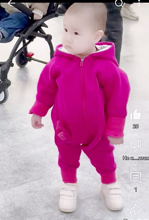 Комбинезон детский для девочки.