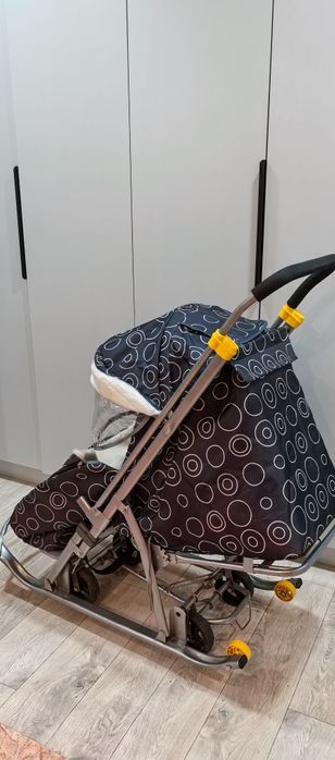 Продам санки-коляска