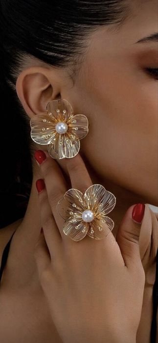 Комплект обеци и пръстен