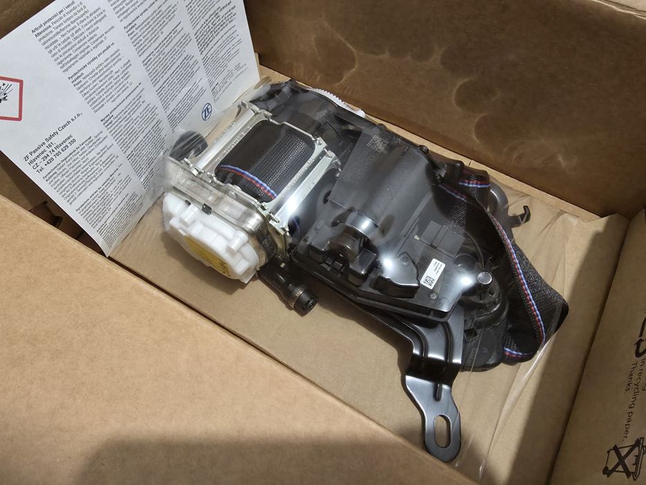 Centura X5 X6 X7 dreapta fata pasager M Originala BMW 72115A70912