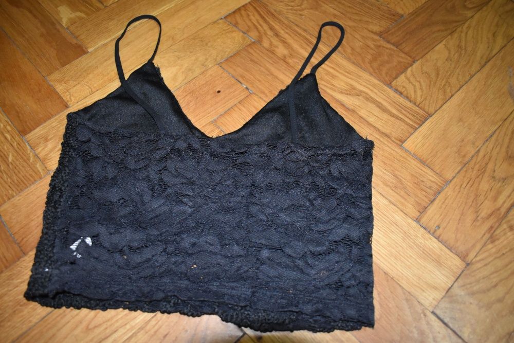 Maieu scurt din dantela Zara