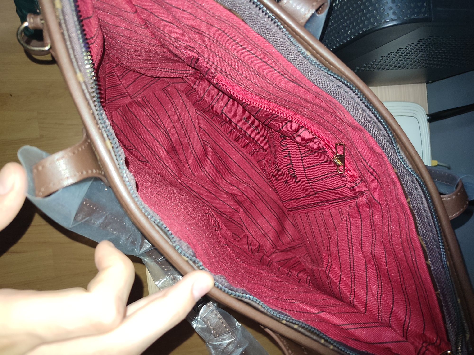 Geanta Louis Vuitton