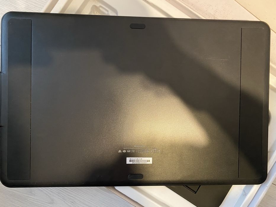 Tableta grafica XP-Pen Artist 15.6 Pro FullHD